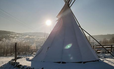 Galeria - Dog Sledding - Alaskan Husky Adventure and Bonfire in a Tipi - Podwilk